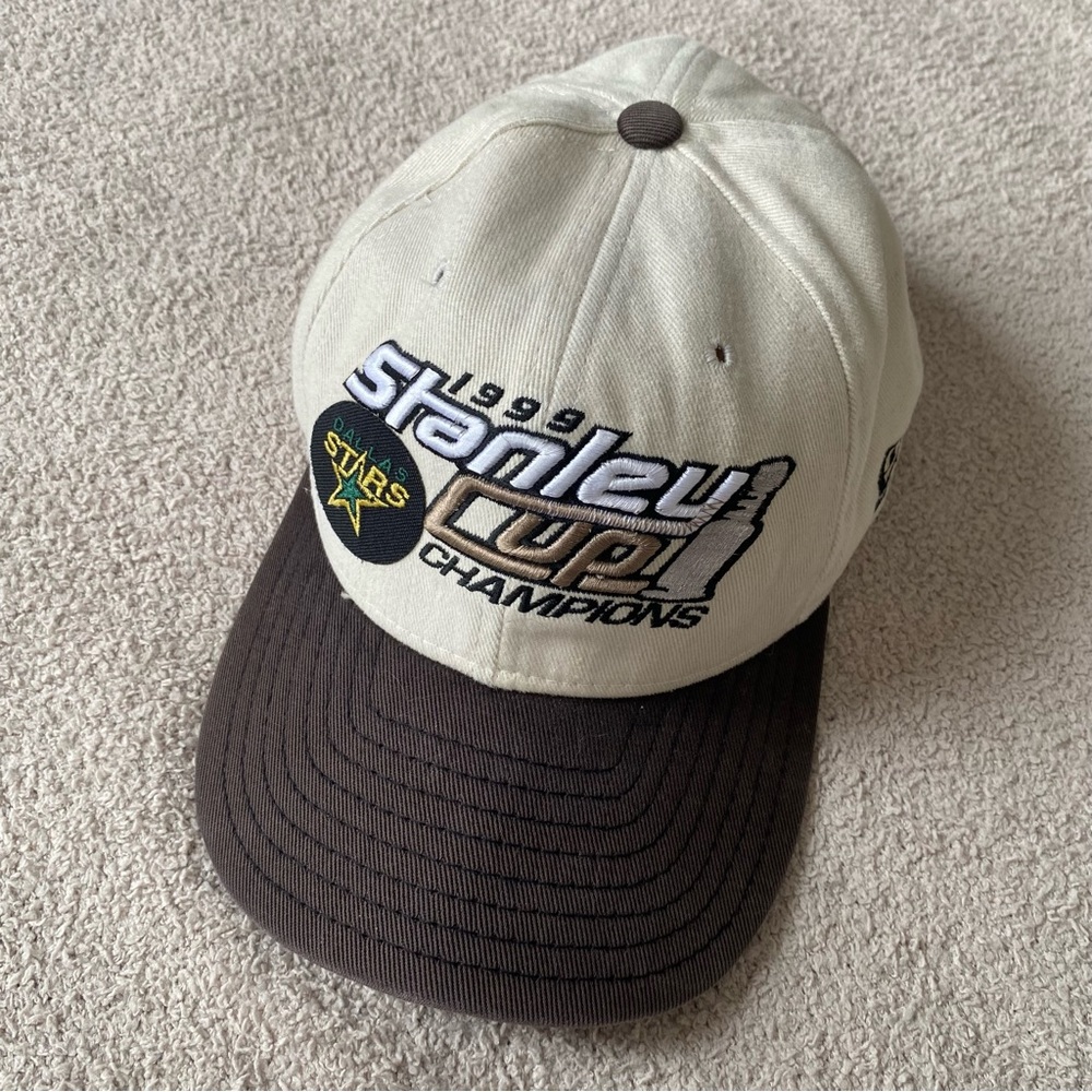 Dallas Stars 1999 Stanley Cup Champions Vintage New Era made in USA tan hat